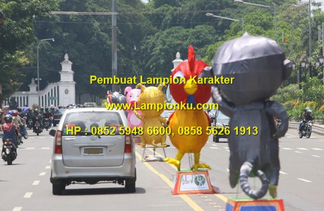 Lampionku.com - Lampion Karakter 12 SHIO di Jalanan Kota SOLO,HP.0852 5948 6600