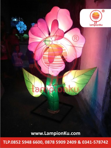Lampion Bunga Cinta Merah di Bojonegoro, LampionKu.com